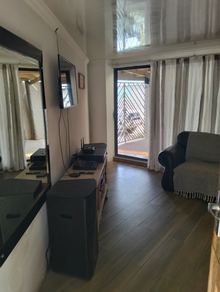 3 Bedroom Property for Sale in Wesbank Western Cape